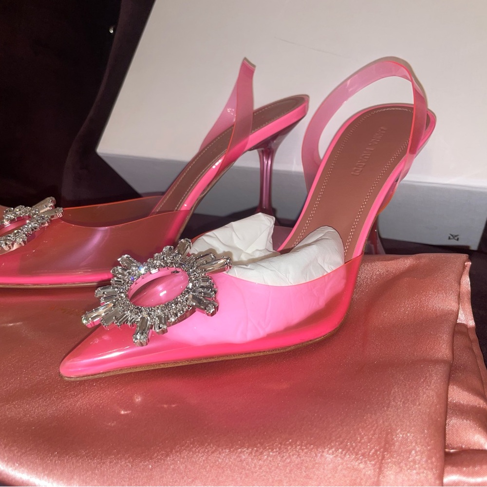 Amina muaddi bug I’m glass sling back